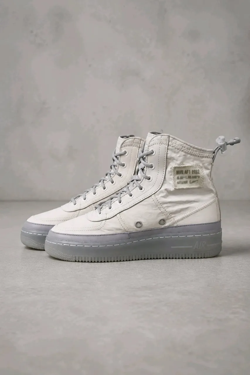 Nike Airforce 1 Sneakers